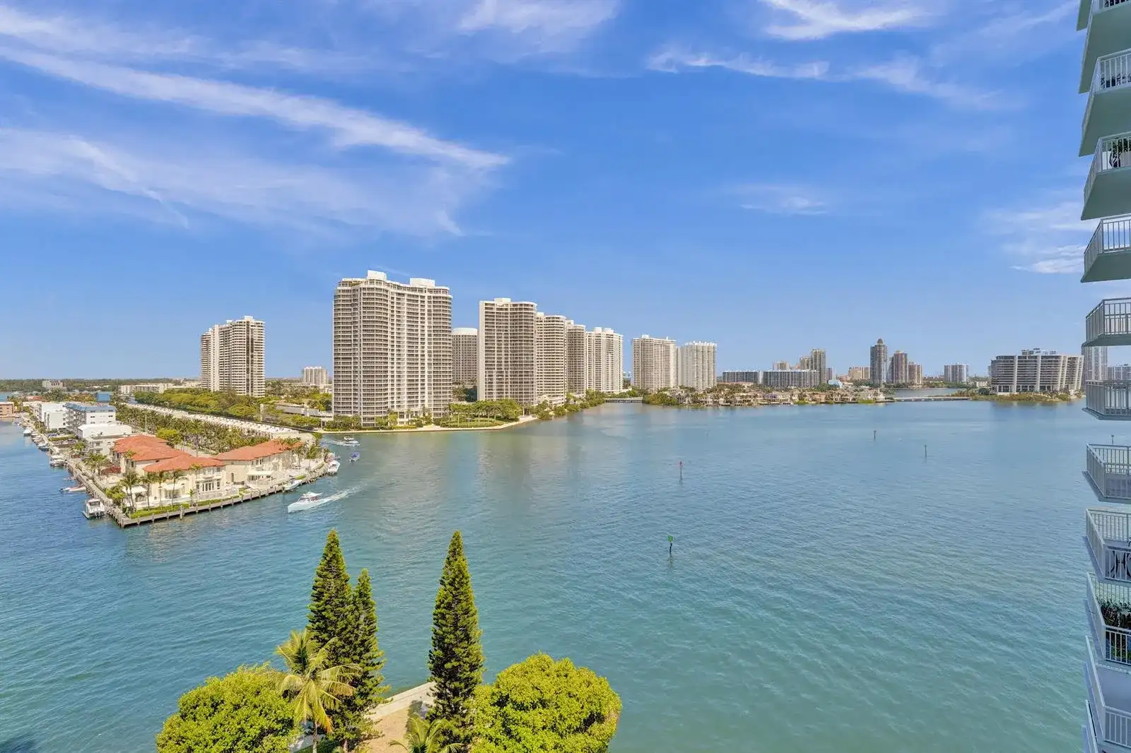301 174th Street # 1401, Sunny Isles Beach FL 33160