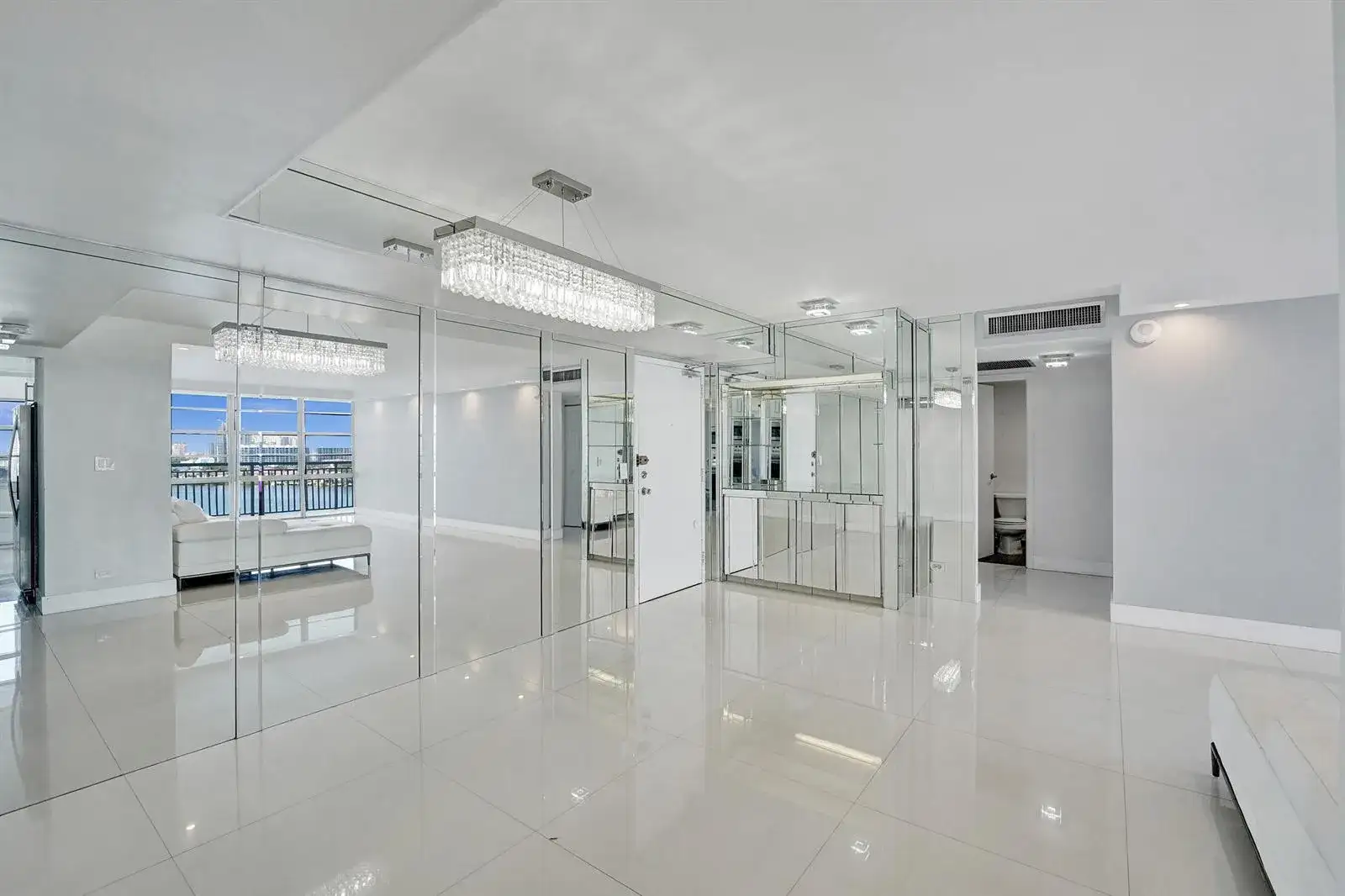 301 174th Street # 1401, Sunny Isles Beach FL 33160 photo 4