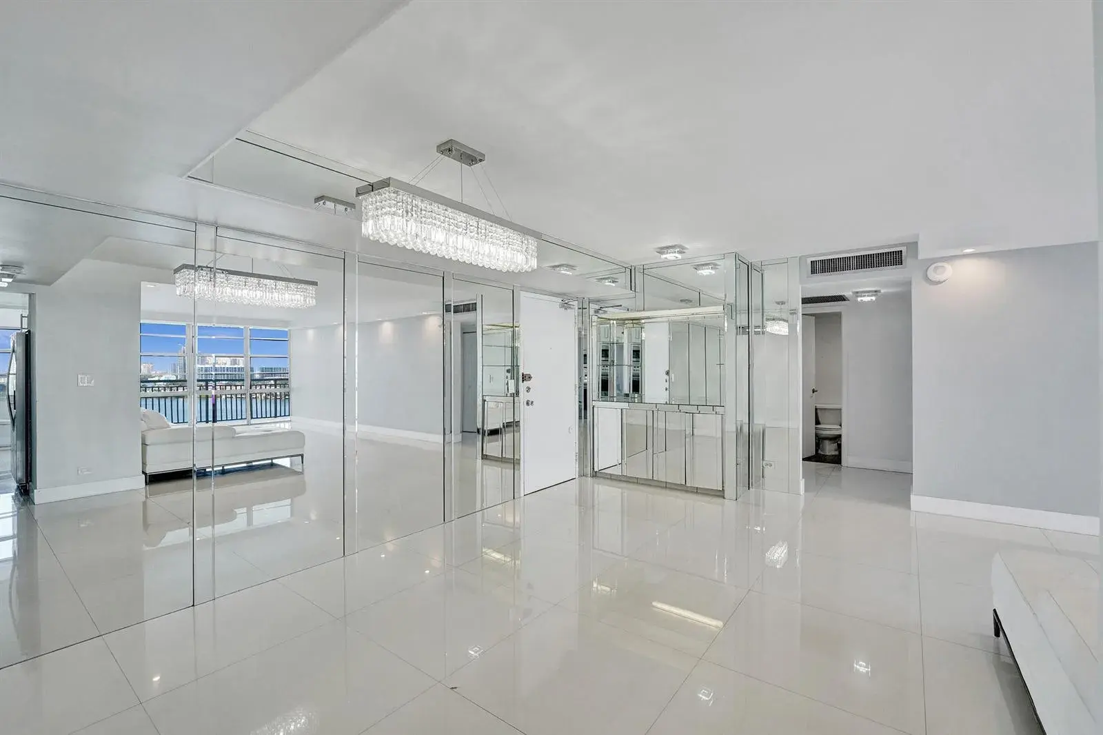 301 174th Street # 1401, Sunny Isles Beach FL 33160