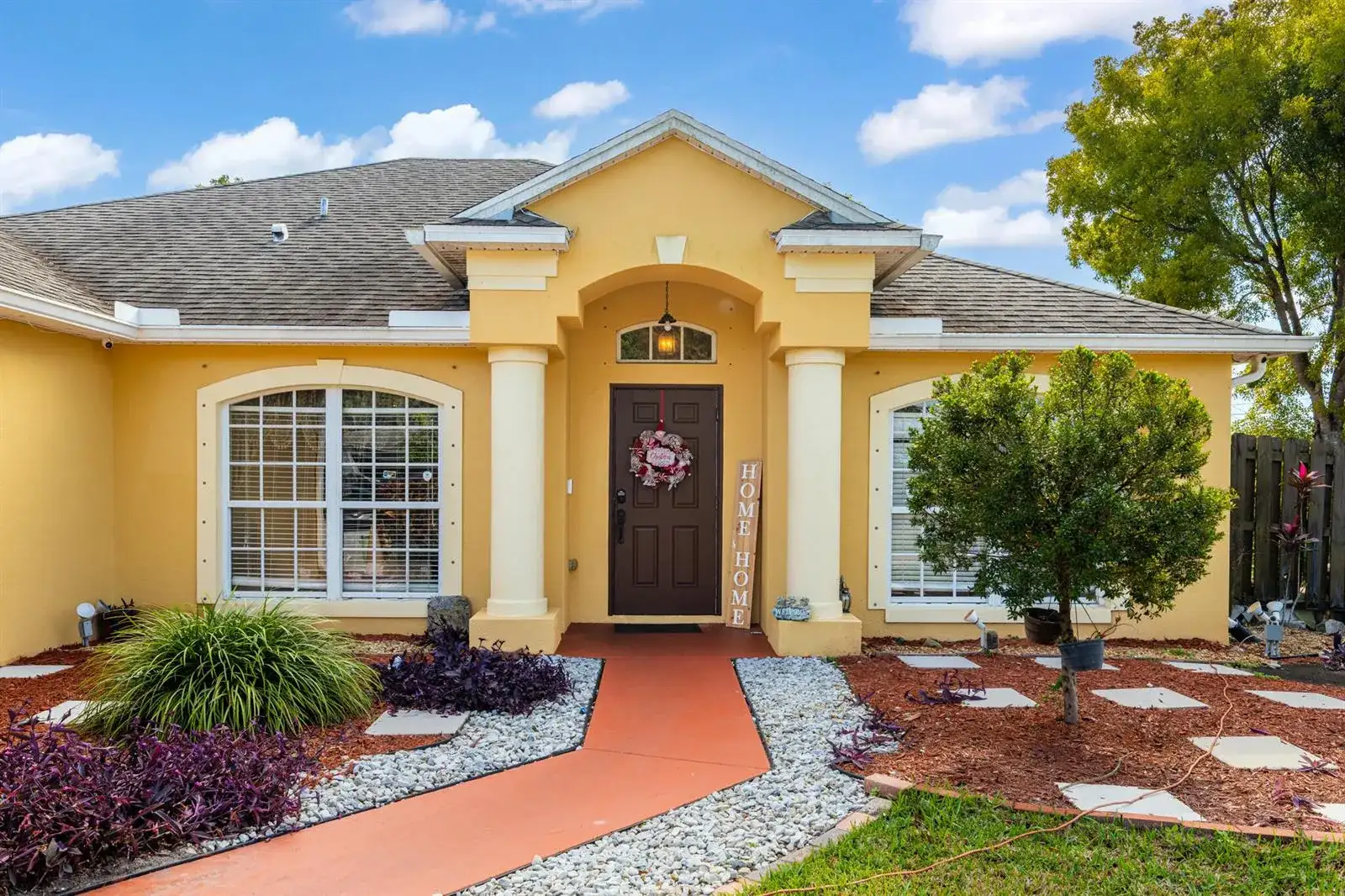 598 SW Kaabe Avenue, Port St. Lucie FL 34953 photo 4