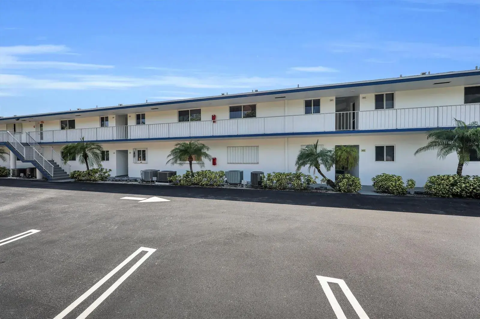4 Garden Street # 204n, Tequesta FL 33469