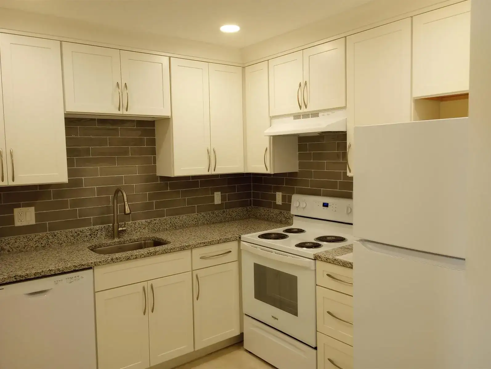 950 S KANNER Highway # A21, Stuart FL 34994 photo 3