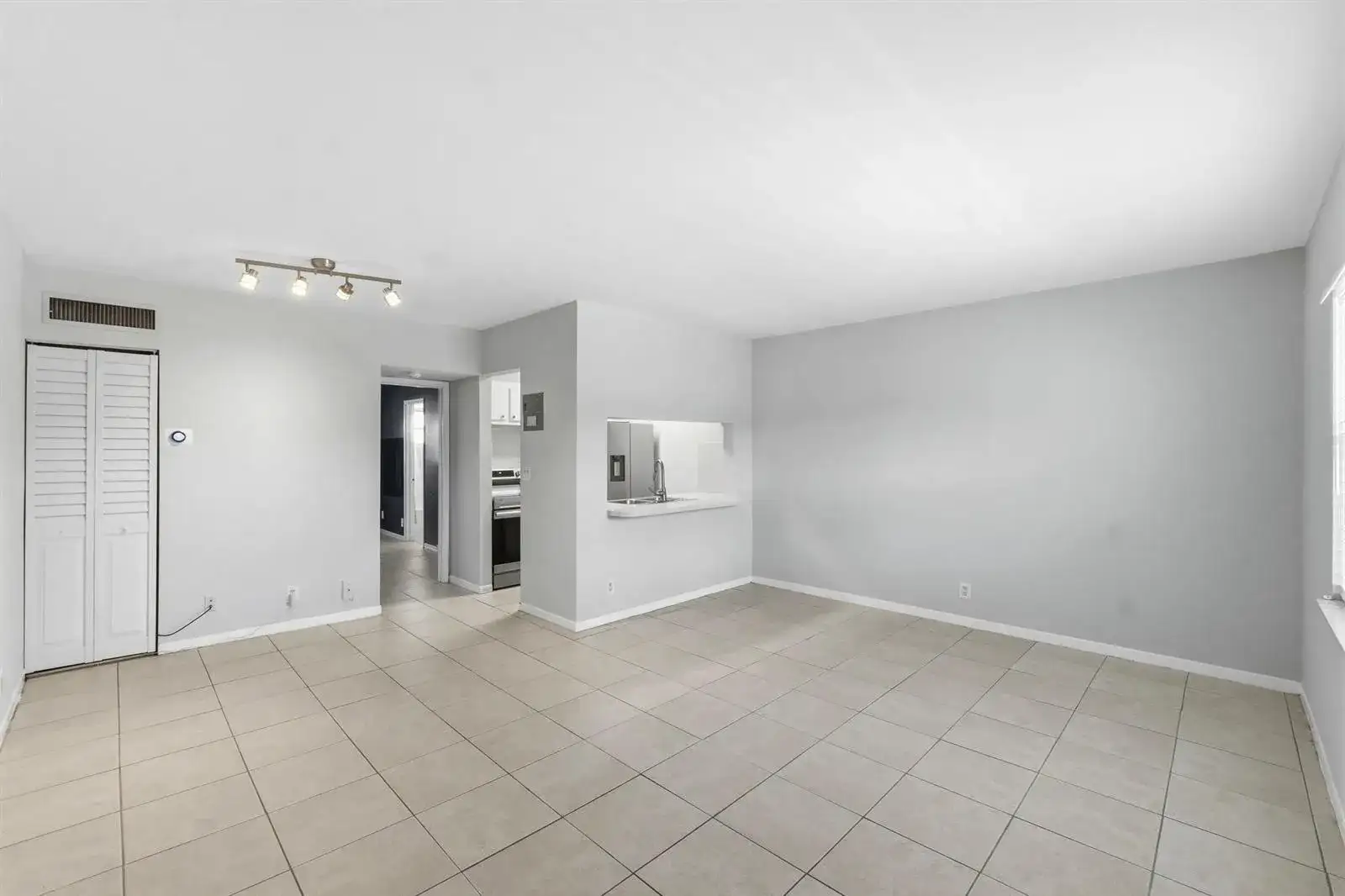 1470 N Dixie Highway # 43, Fort Lauderdale FL 33304 photo 3