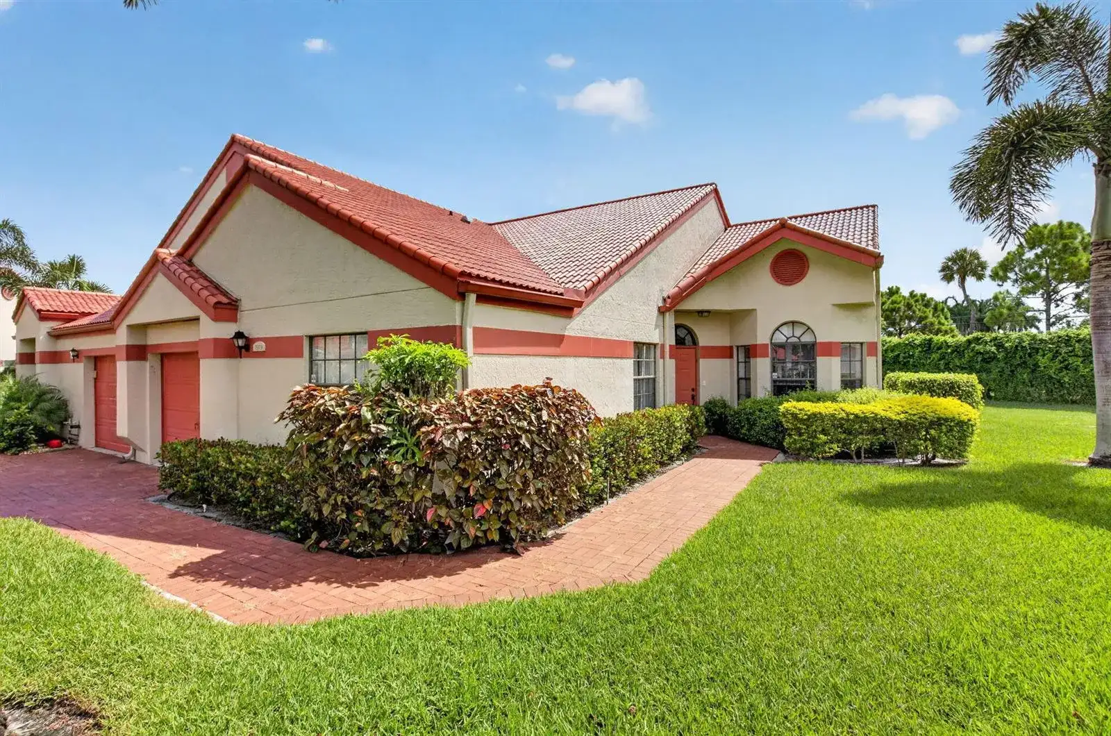 7537 Lexington Club Boulevard # B, Delray Beach FL 33446 photo 2