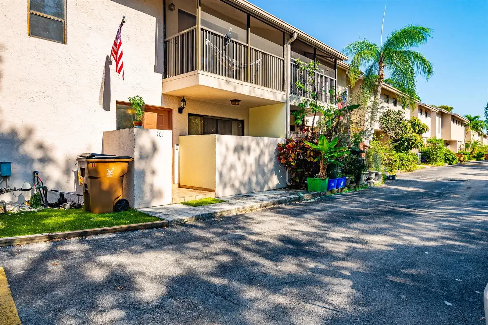 740 SE 1st Way # 101, Deerfield Beach FL 33441 photo 2
