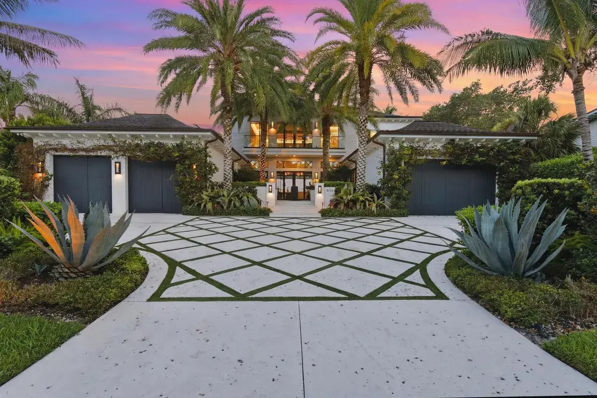 18714 Rio Vista Drive, Jupiter FL 33469
