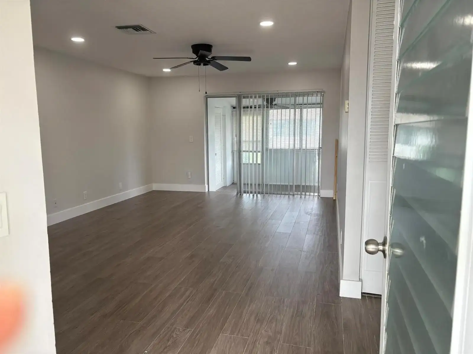 2930 CROSLEY Drive E # J, West Palm Beach FL 33415 photo 4