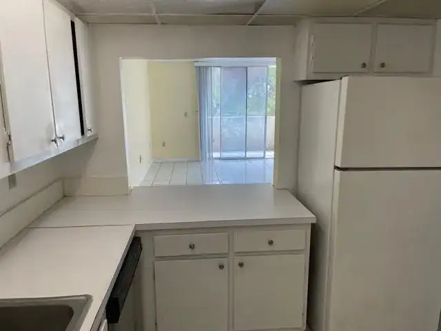 10000 NW 80th Court # 2534, Hialeah Gardens FL 33016 photo 2
