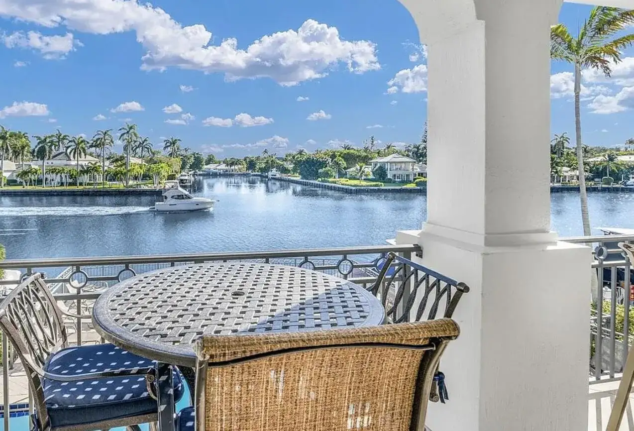 3042 WATERSIDE Circle, Boynton Beach FL 33435 photo 3