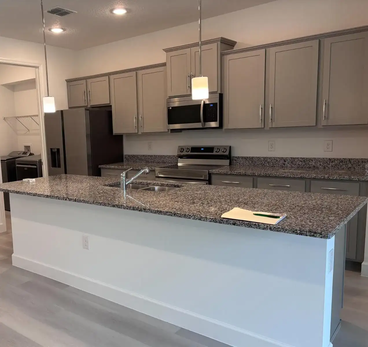 1255 WADSWORTH Street SE, Palm Bay FL 32909