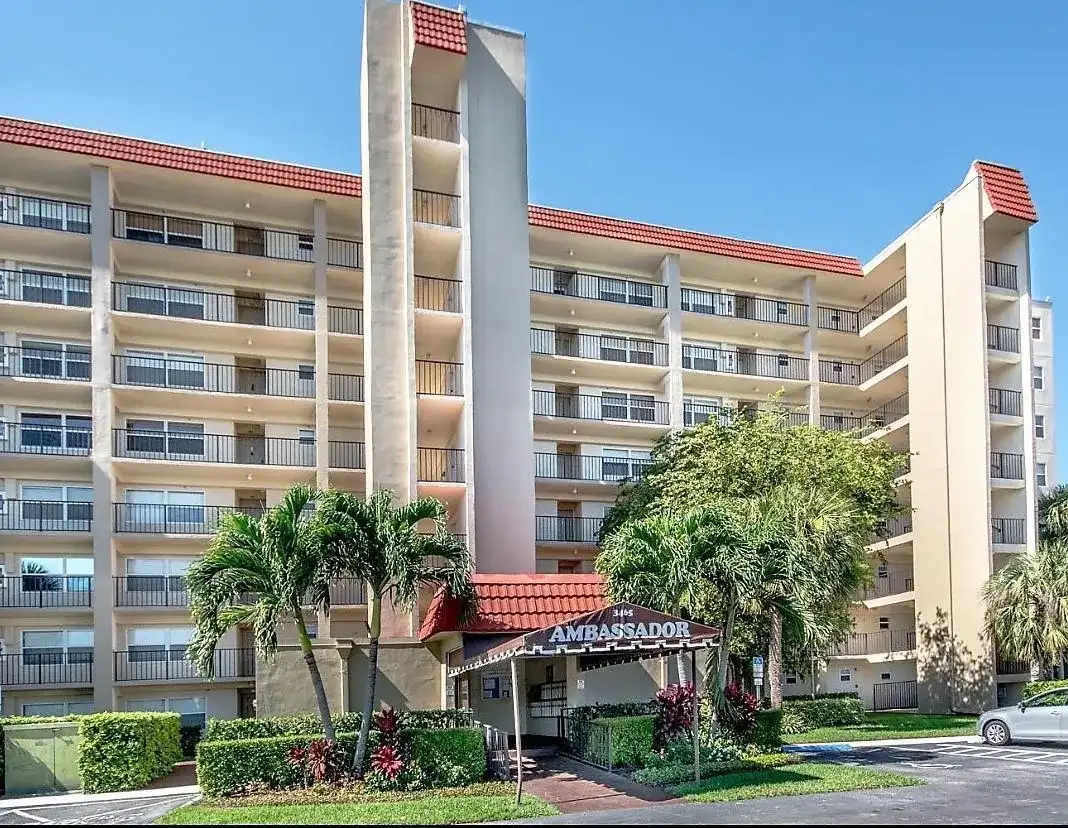 3465 VIA POINCIANA # 804, Lake Worth FL 33467
