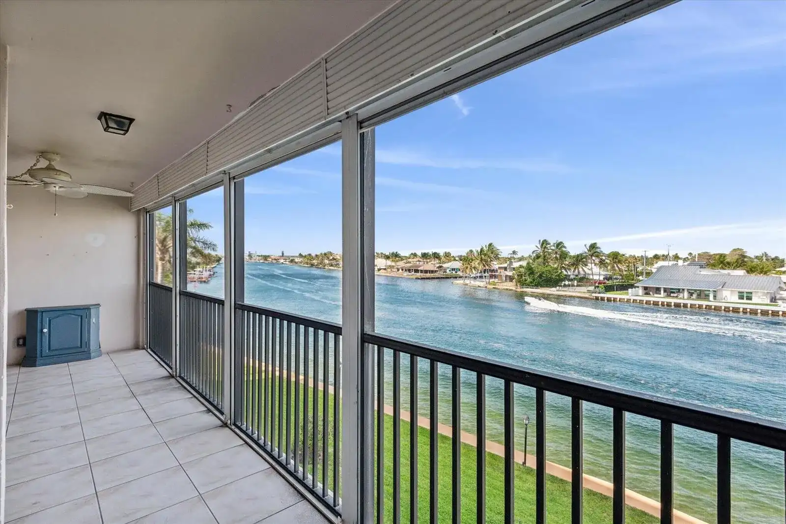 985 SE 19TH Avenue # 303, Deerfield Beach FL 33441 photo 2