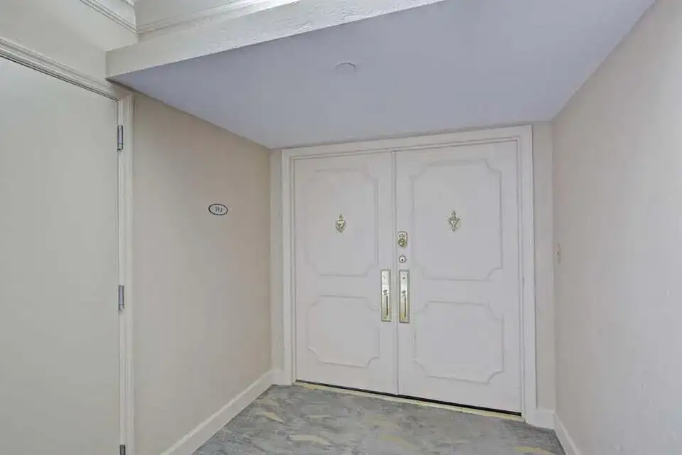 5380 N Ocean Drive # 11j, Riviera Beach FL 33404 photo 3