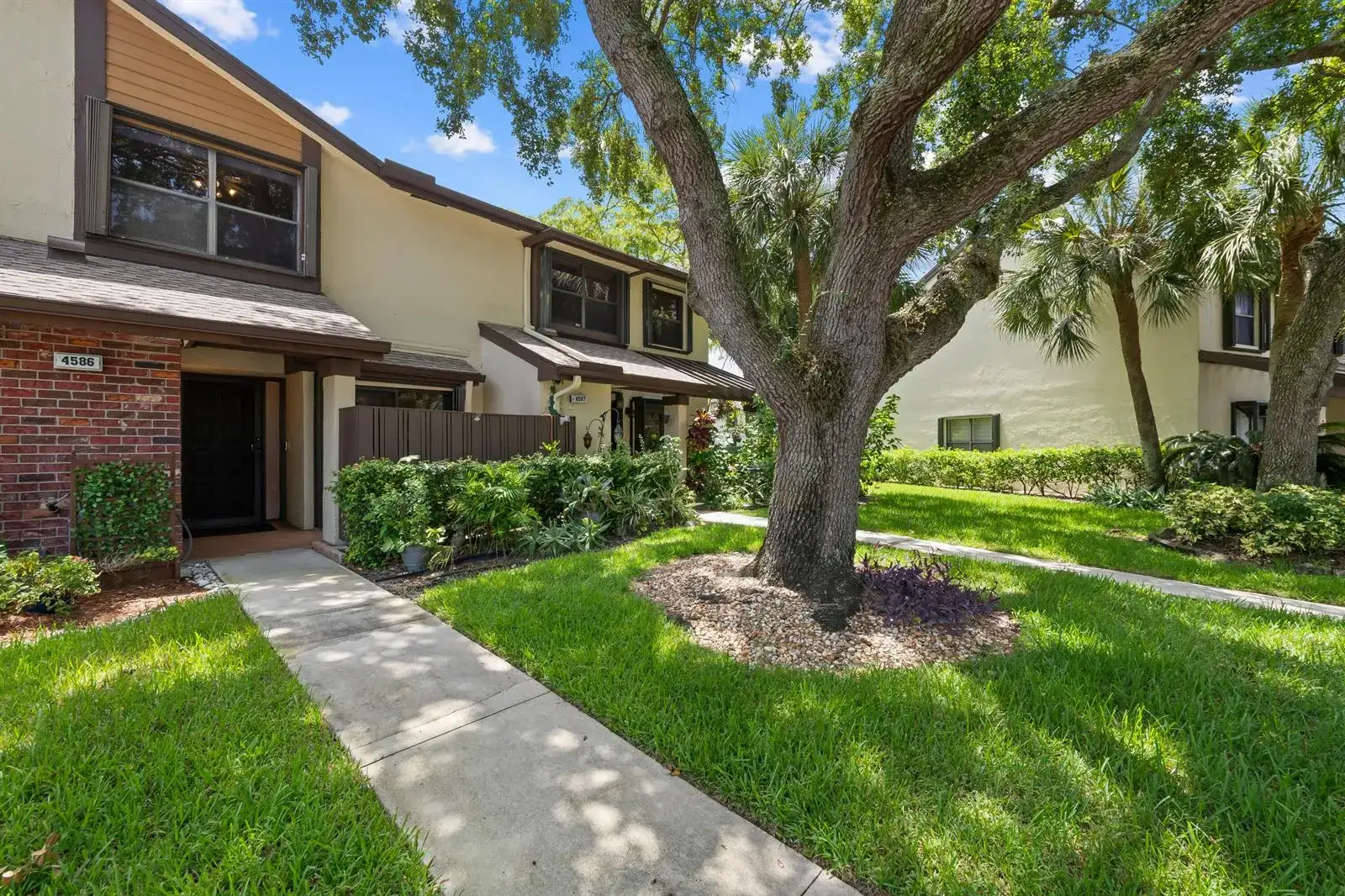 4586 Carambola Circle S # 27217, Coconut Creek FL 33066 photo 2