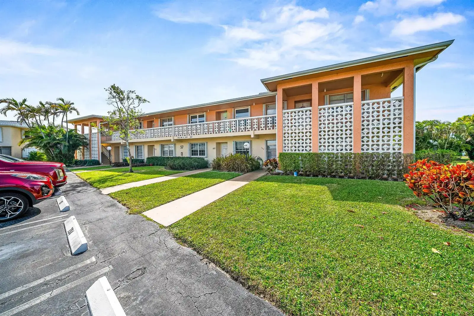 1640 NW 19TH Terrace # 203, Delray Beach FL 33445 photo 2