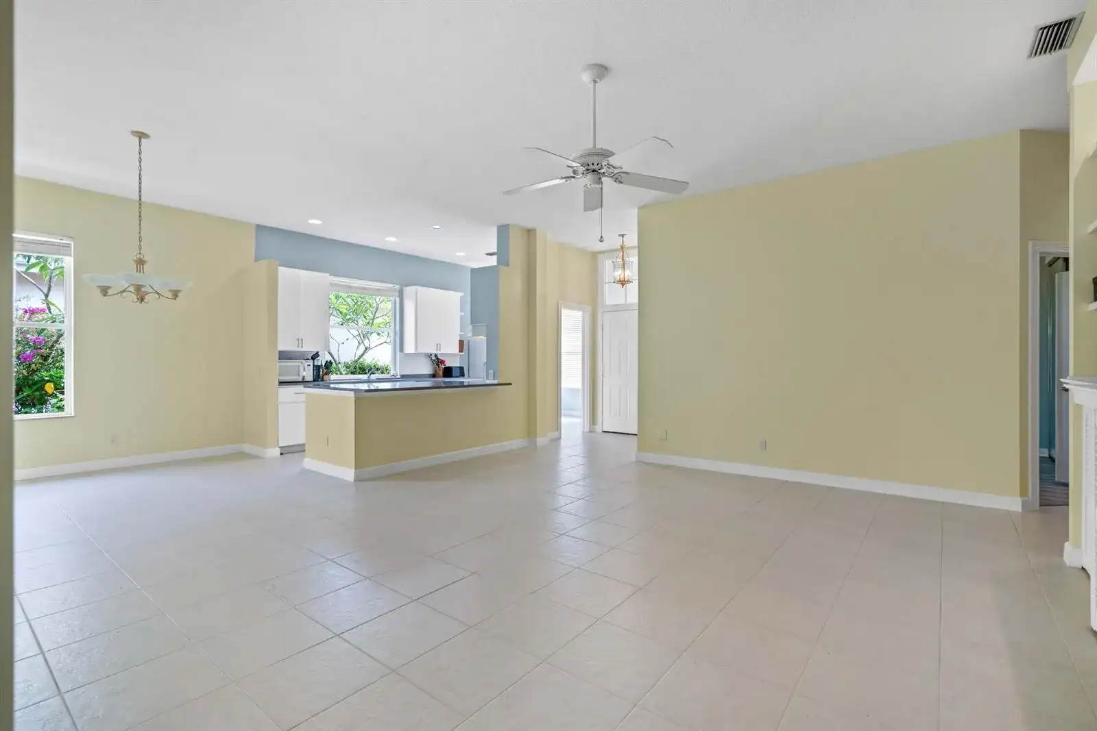 7744 SE Needle Palm Circle, Hobe Sound FL 33455 photo 5