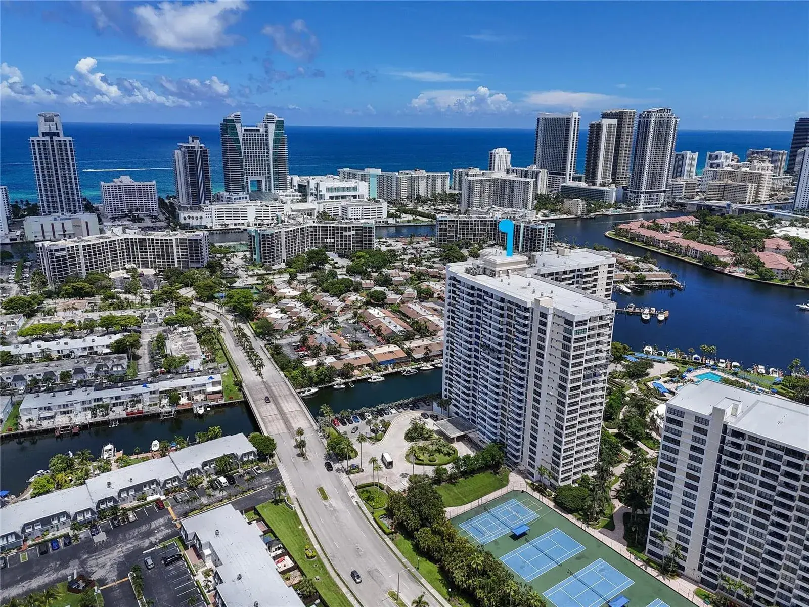 2500 PARKVIEW Drive # 1710, Hallandale Beach FL 33009