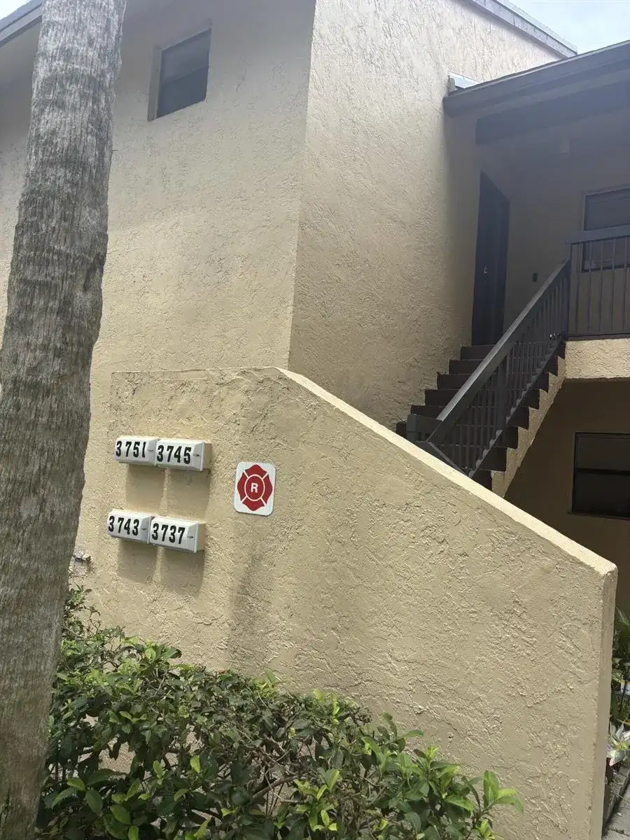 3751 COCOPLUM Circle # 3564, Coconut Creek FL 33063 photo 4