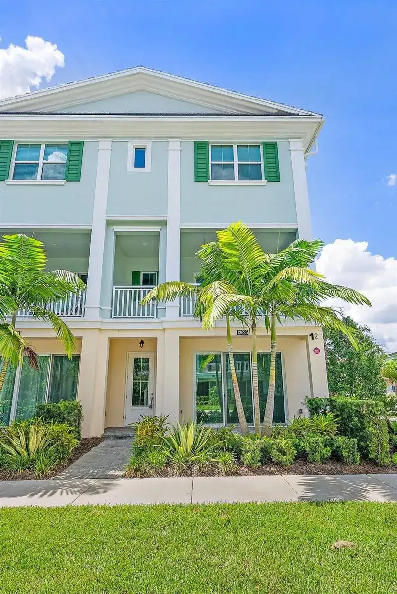 12625 MACHIAVELLI Way, Palm Beach Gardens FL 33418 photo 2