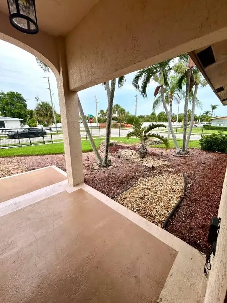 785 SW 4TH Street, Delray Beach FL 33444 photo 4