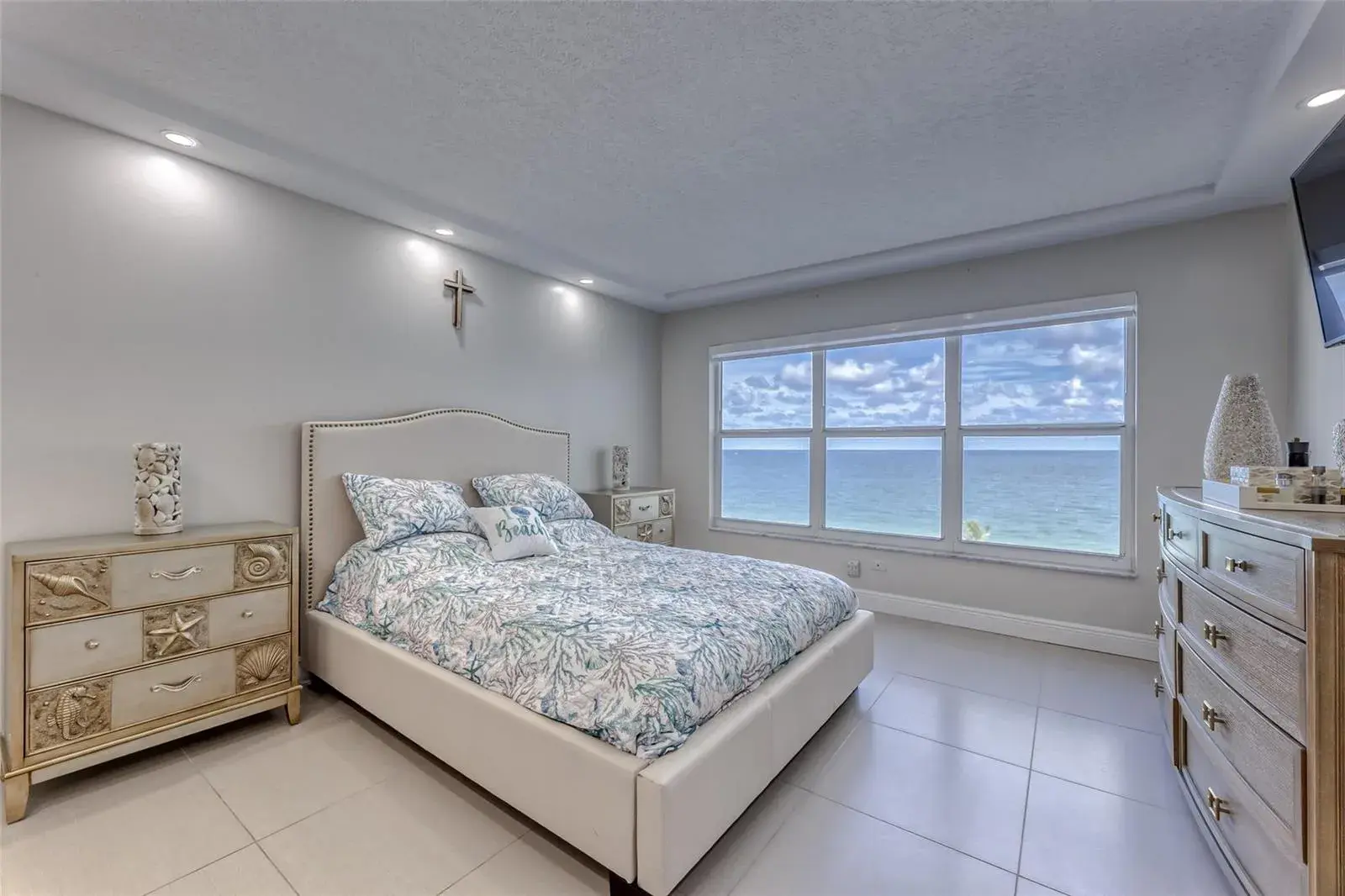3900 Galt Ocean Drive # 712, Fort Lauderdale FL 33308