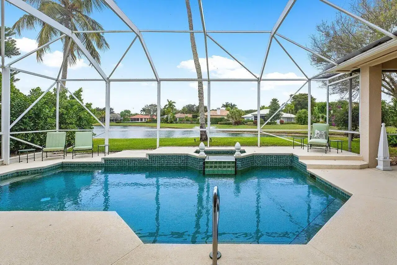 3 Bermuda Lake Drive, Palm Beach Gardens FL 33418 photo 2