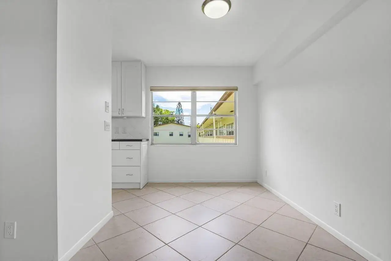 74 MANSFIELD B, Boca Raton FL 33434 photo 5