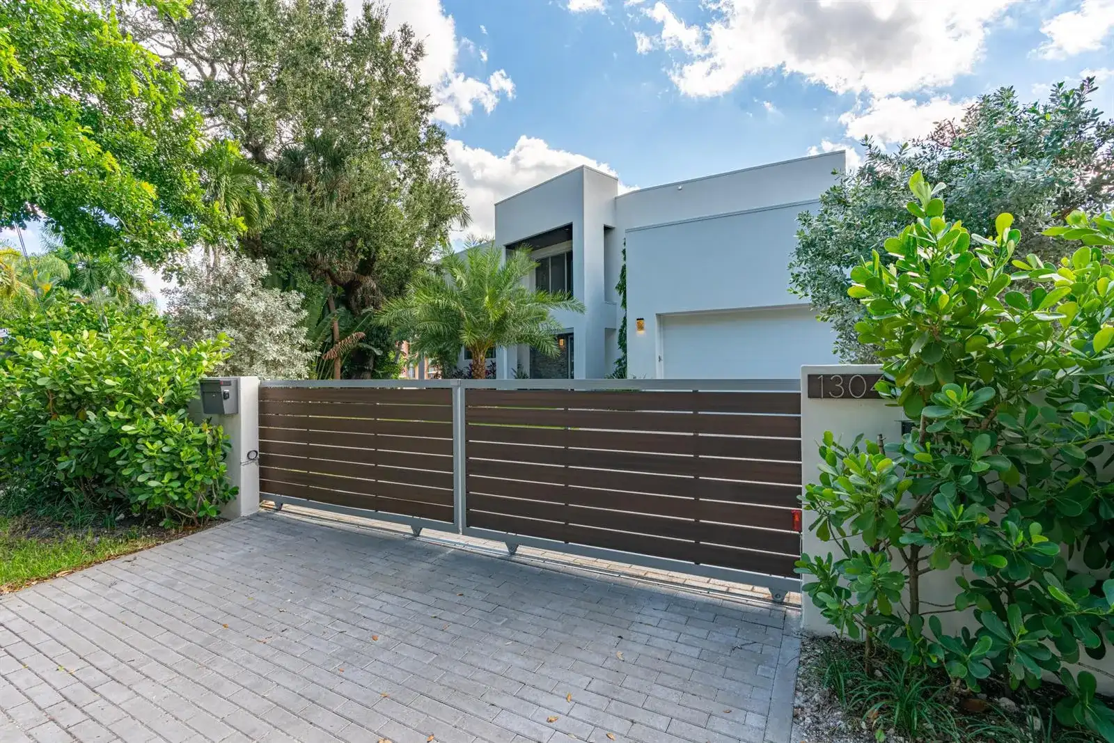 1304 SW 9th Street, Fort Lauderdale FL 33312 photo 3