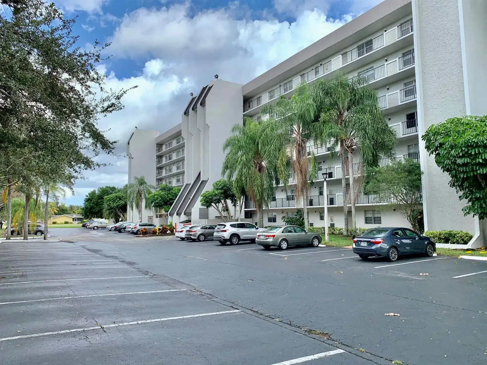 3100 W ROLLING HILLS Circle # 309, Davie FL 33328 photo 3