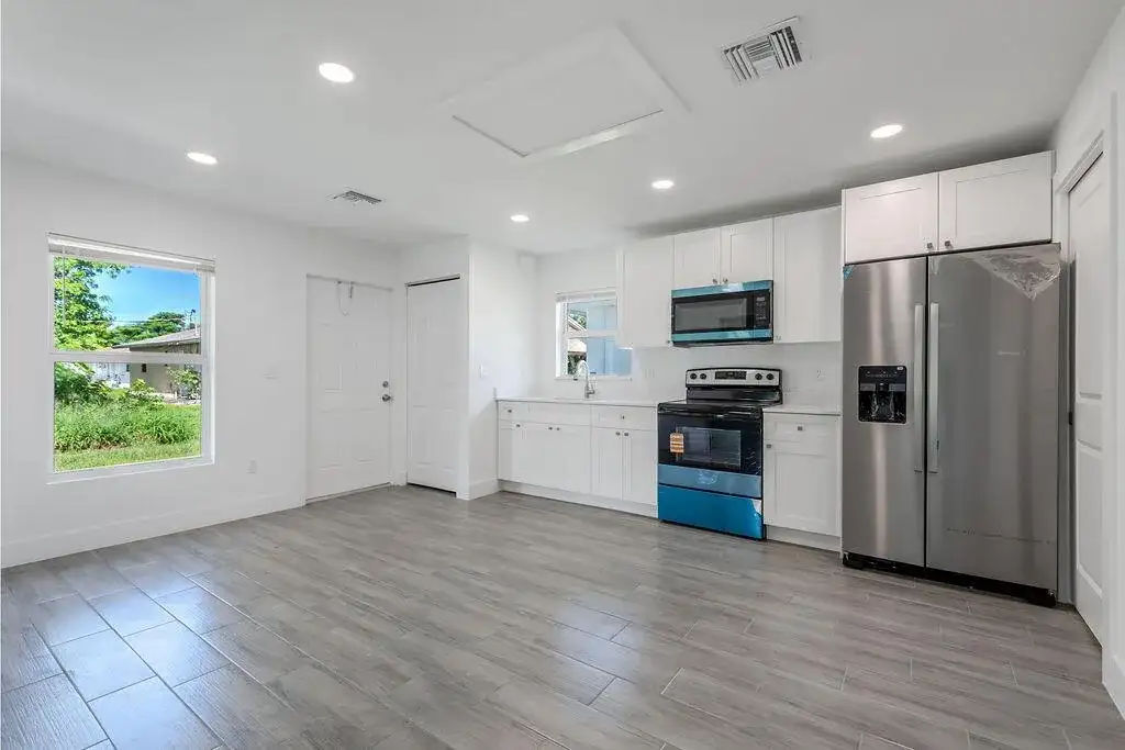 3018 SE Iris Street # 2, Stuart FL 34997 photo 4