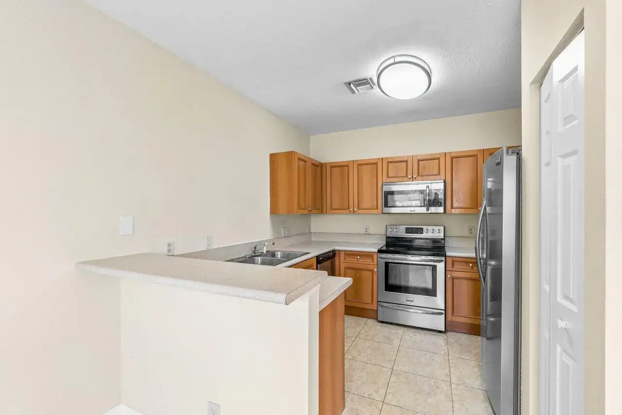 809 TALIA Circle E # 809, FL 33461 photo 5