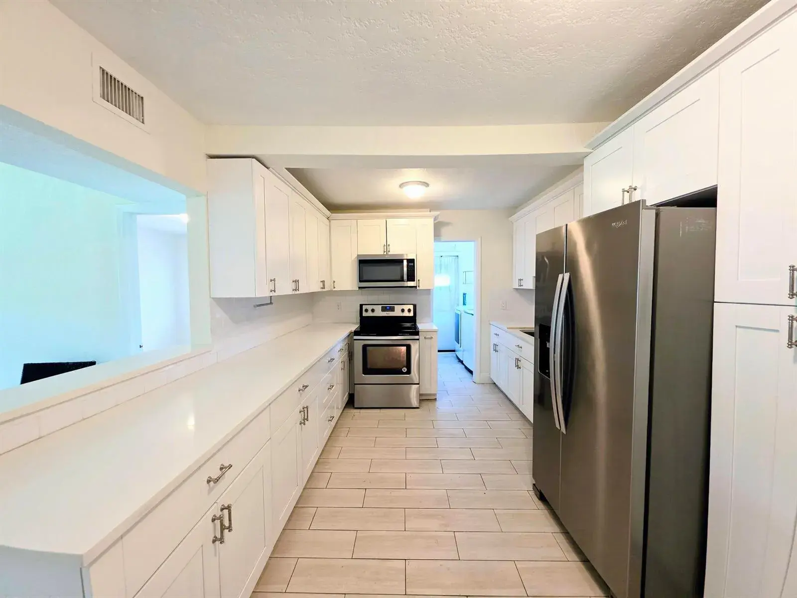 1220 NE 1ST Avenue, Fort Lauderdale FL 33304