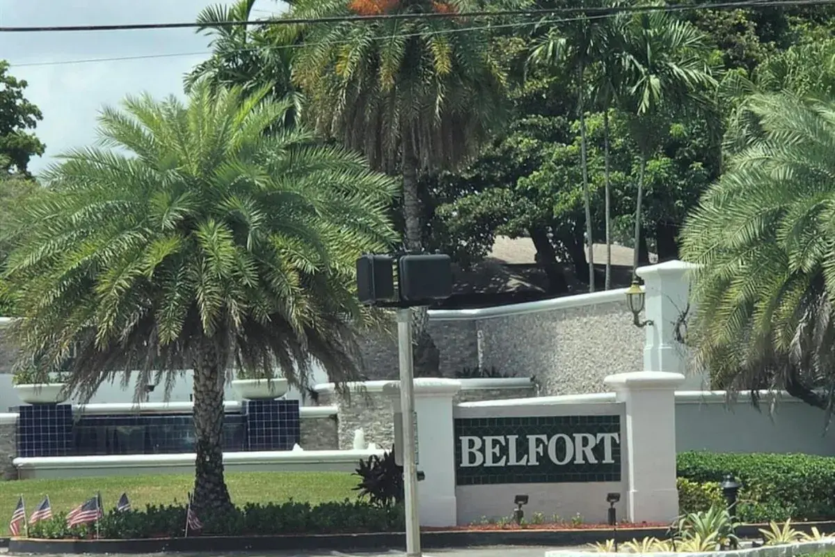 9895 N BELFORT Circle # 110, Tamarac FL 33321