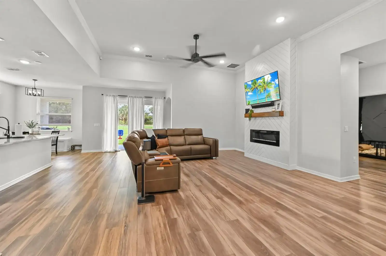 6128 NW DENSAW Terrace, Port St. Lucie FL 34986 photo 5