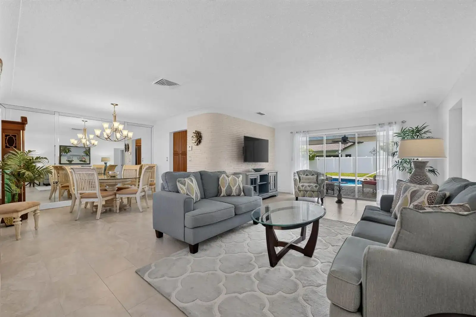 1517 SE 14TH Street, Deerfield Beach FL 33441 photo 5