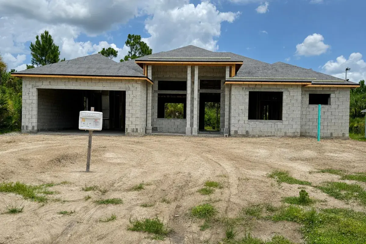 2969 Lakeland Avenue SW, Palm Bay FL 32908