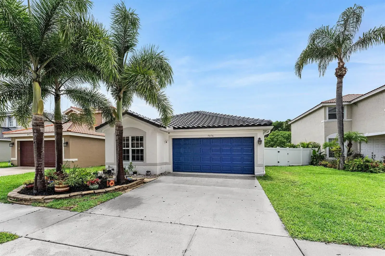 7076 MIDDLEBURY Drive, Boynton Beach FL 33436 photo 3