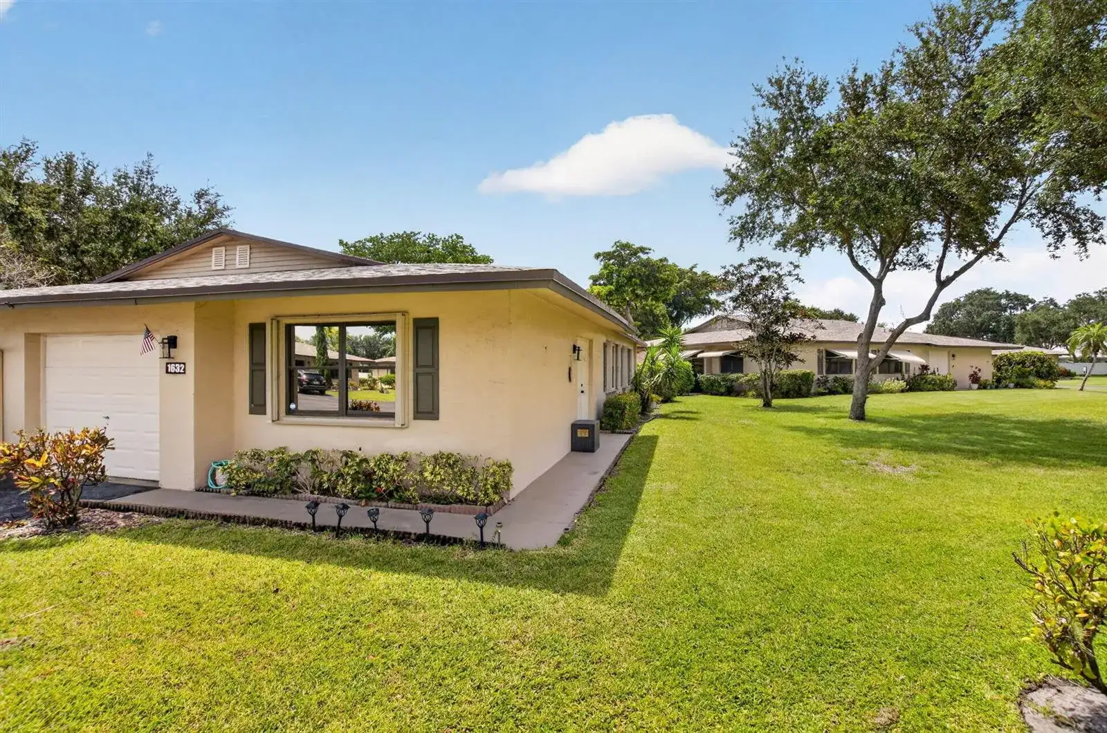 1632 Palmland Drive, Boynton Beach FL 33436 photo 2