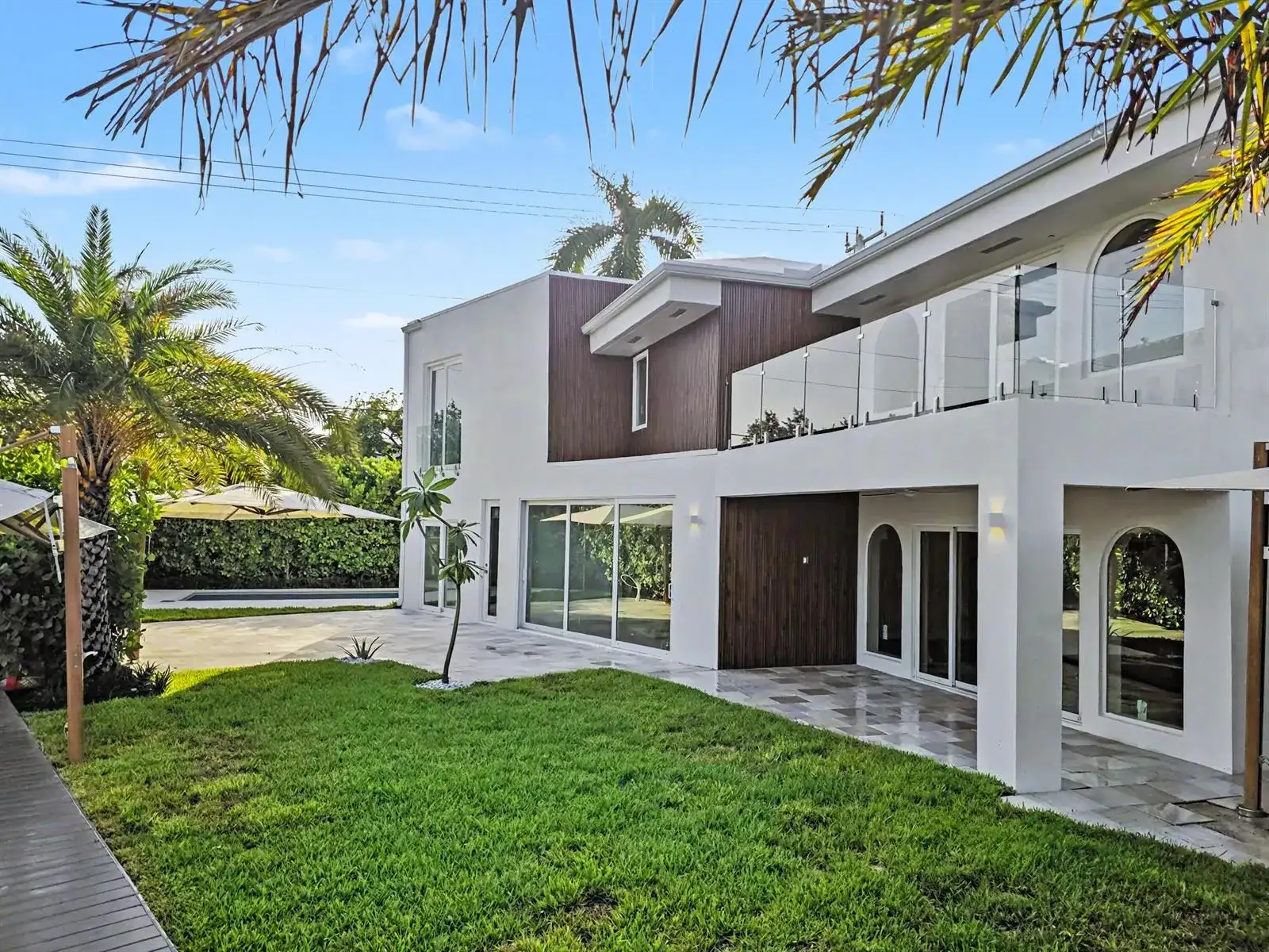 1020 SE 9TH Avenue, Fort Lauderdale FL 33316 photo 2