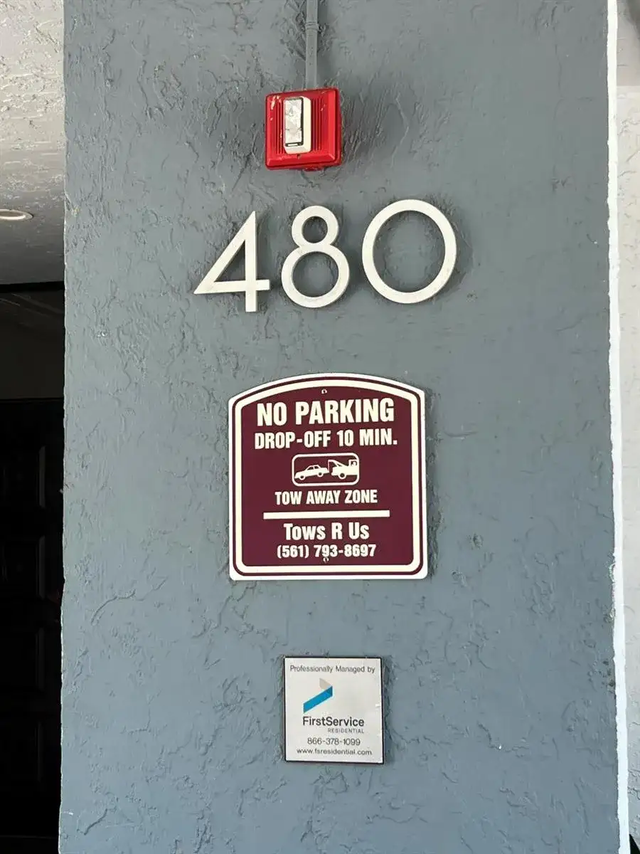 480 Executive Center Drive # 2d, West Palm Beach FL 33401 photo 3