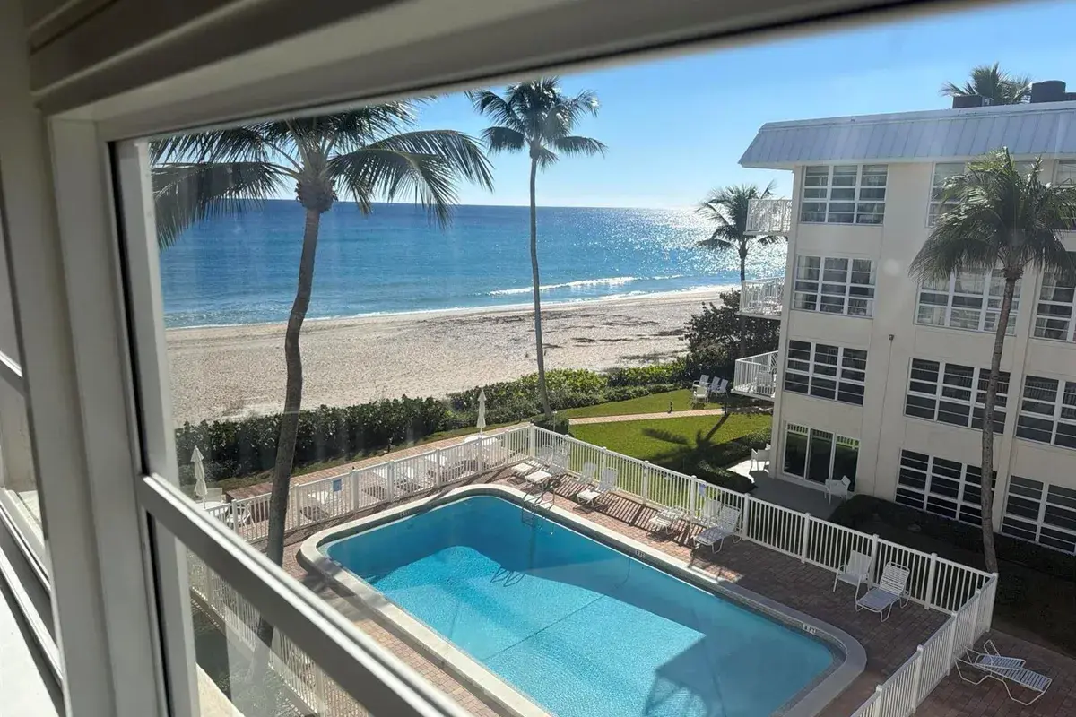 3851 N Ocean Boulevard N # 403, Gulf Stream FL 33483