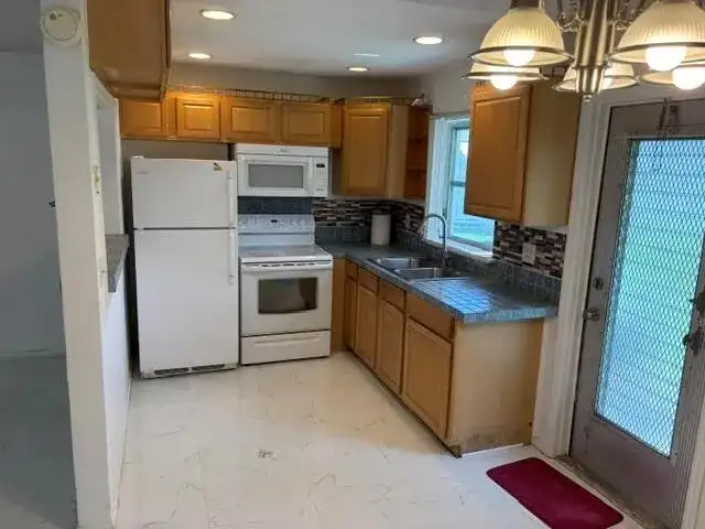 4315 NW 1ST Terrace, Deerfield Beach FL 33064