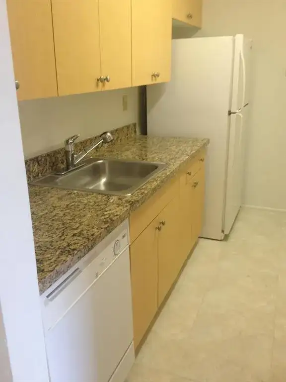 1127 LAKE TERRY Drive # F, West Palm Beach FL 33411 photo 2