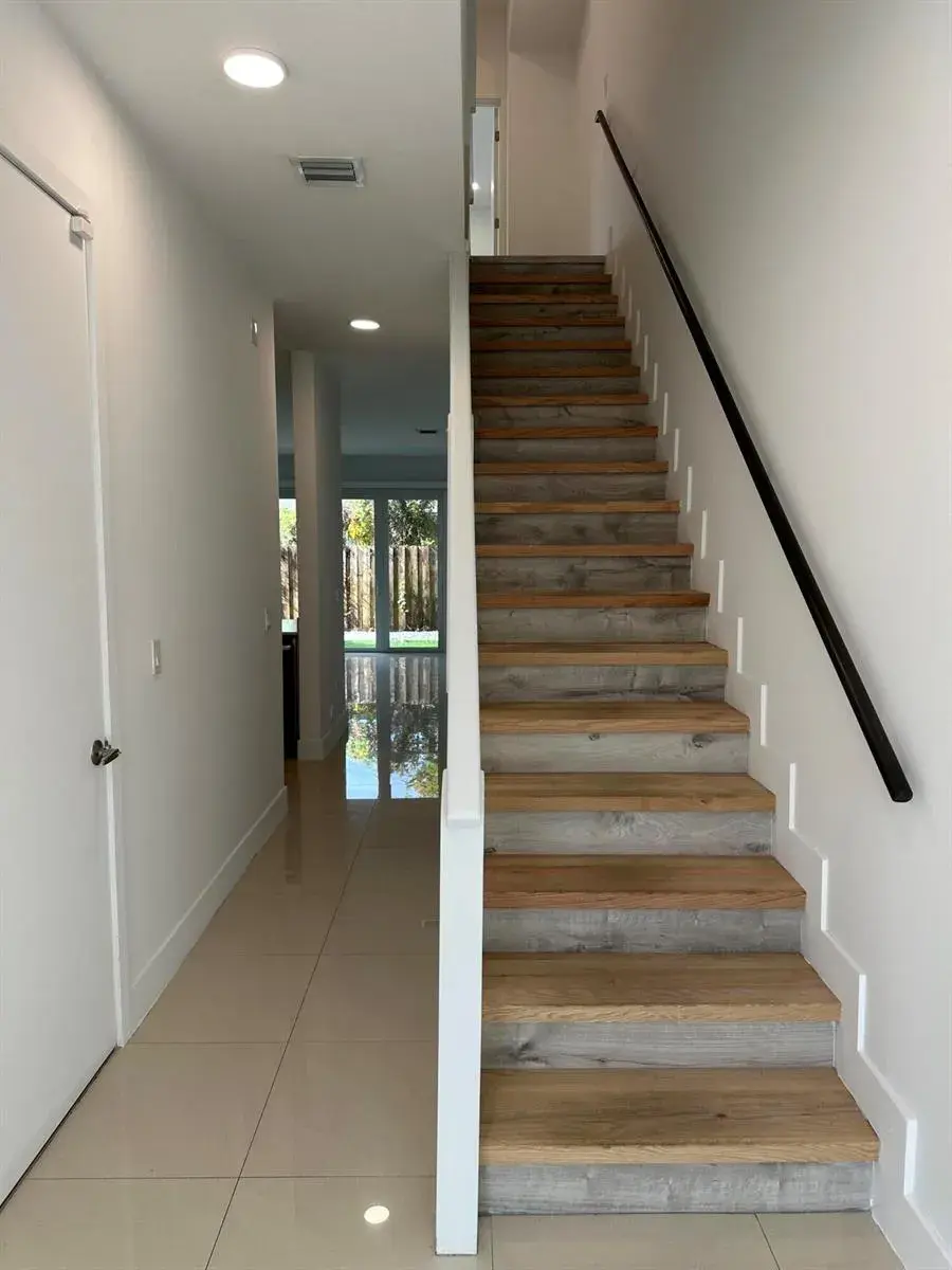 815 NE 17TH Avenue # 3, Fort Lauderdale FL 33304