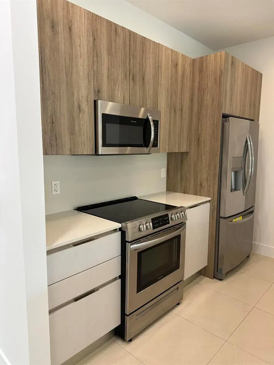 815 NE 17TH Avenue # 3, Fort Lauderdale FL 33304