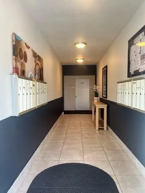 299 SW 7th Street # 1060, Boca Raton FL 33432 photo 3