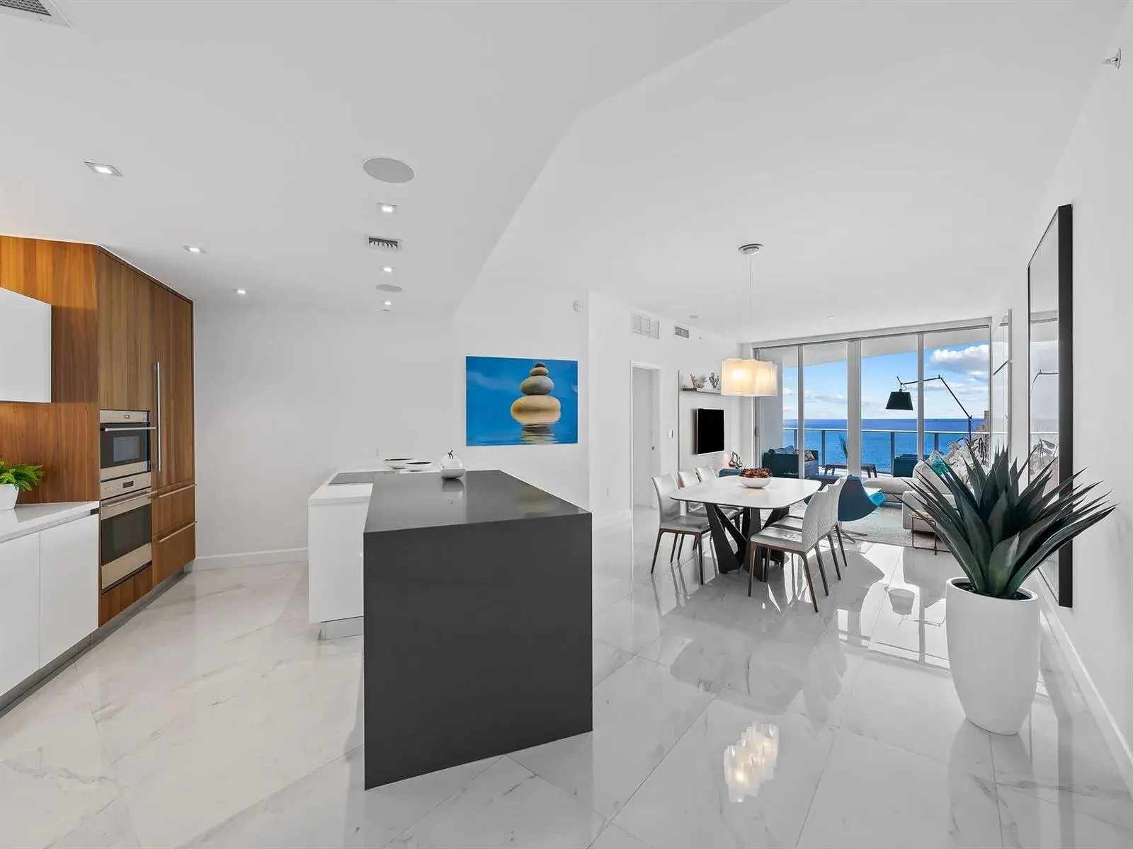 701 N FORT LAUDERDALE BEACH Boulevard # 1003, Fort Lauderdale FL 33304