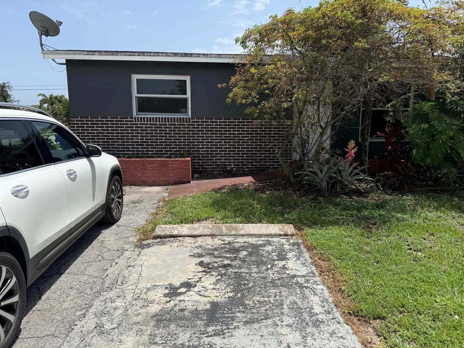 5900 GARFIELD Street, Hollywood FL 33021