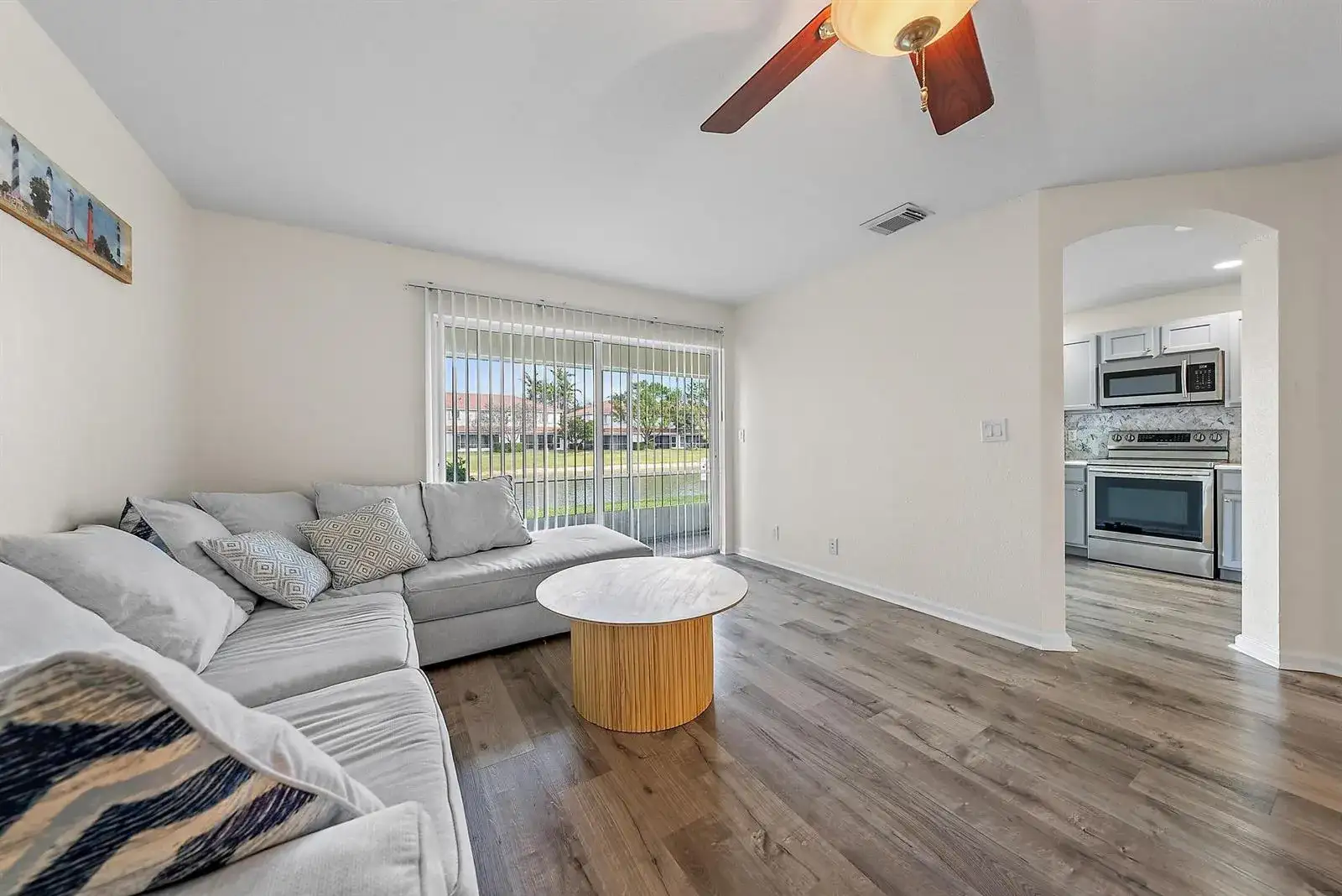 6606 SANDY BANK Terrace, Riviera Beach FL 33407 photo 2