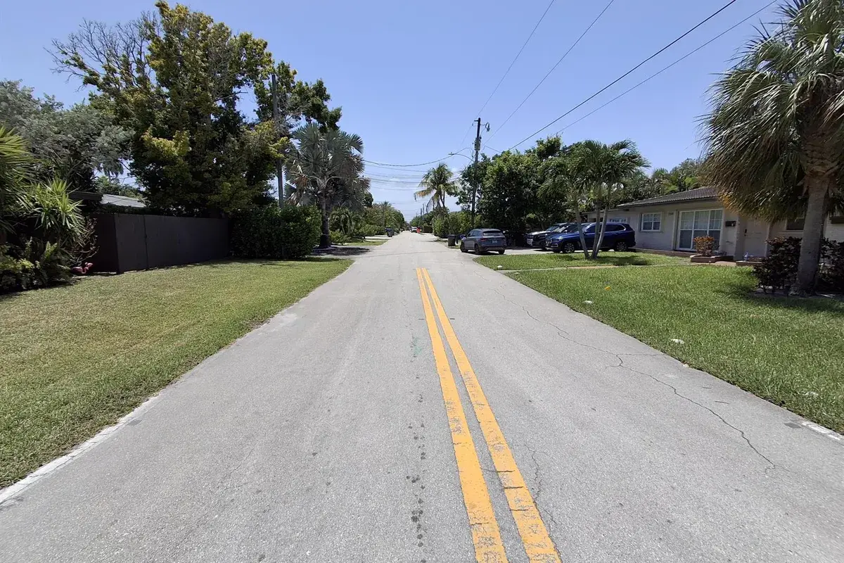 3731 NW 110TH Avenue NW # B, Coral Springs FL 33065